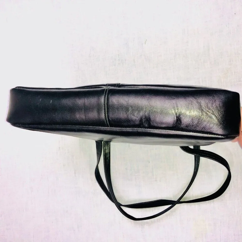 Vintage 60s Mod Womens Pocketbook Black Leather Purse Tote